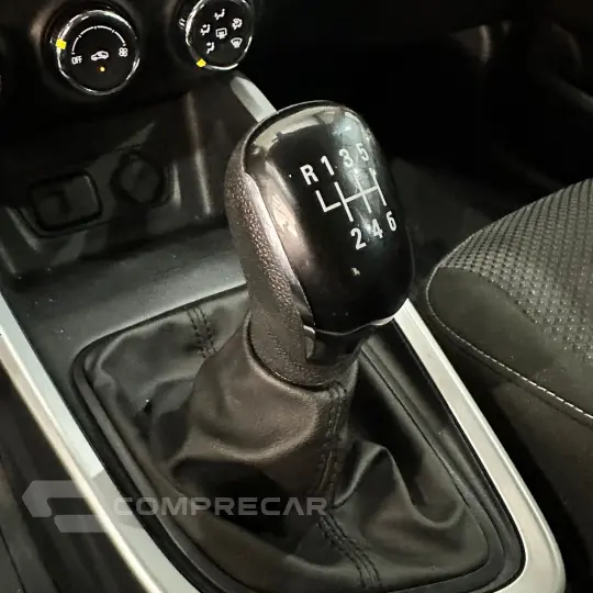 ONIX HATCH LT 1.0 12V Flex 5p Mec.