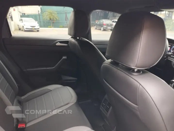 Nivus 1.0 4P FLEX 200 TSI HIGHLINE TURBO AUTOMÁTICO