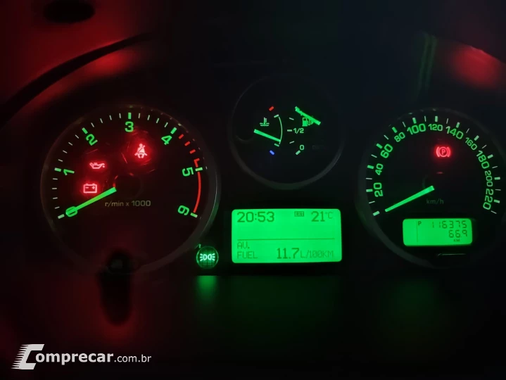 FREELANDER 2 2.2 SE SD4 16V Turbo