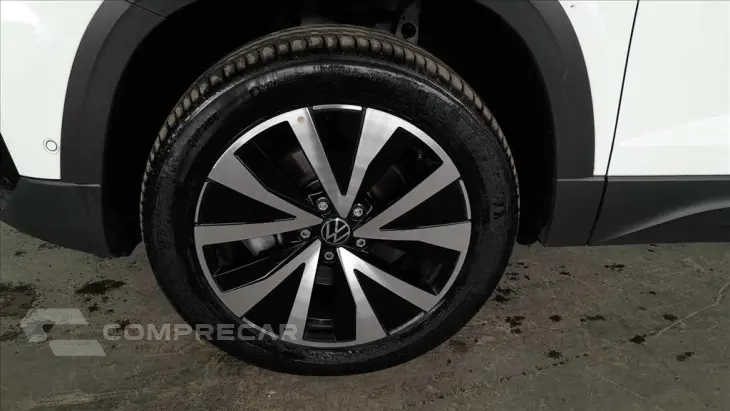 TAOS 1.4 250 TSI TOTAL FLEX HIGHLINE AUTOMÁTICO
