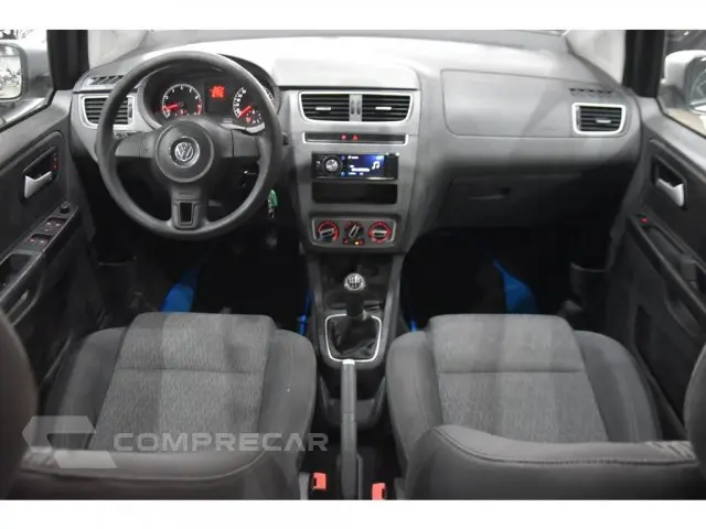 FOX - 1.6 MI 8V 4P MANUAL
