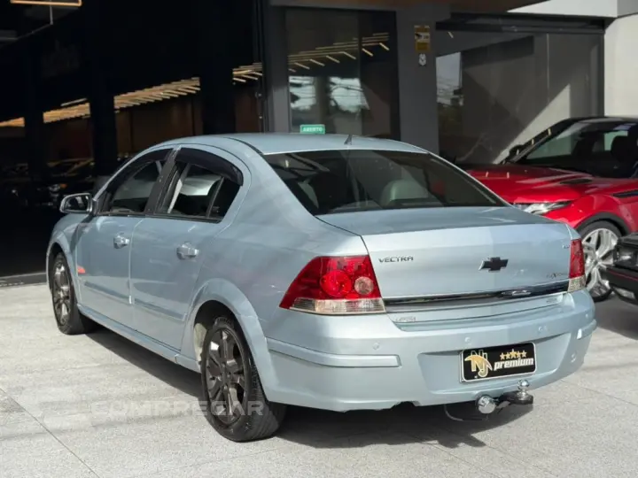 VECTRA 2.0 MPFI ELEGANCE 8V FLEX 4P MANUAL