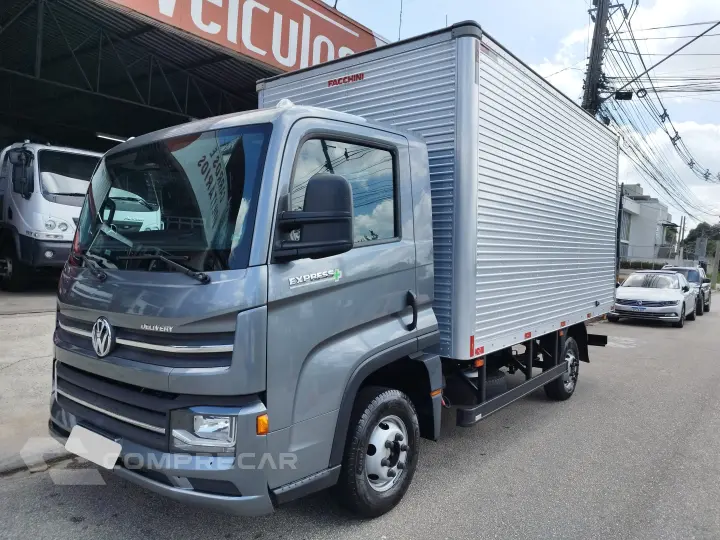 Delivery Express+ 3.0 Prime + (Baú Facchini)