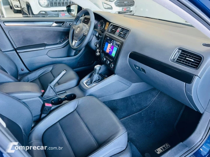 JETTA 2.0 COMFORTLINE 120CV FLEX 4P TIPTRONIC