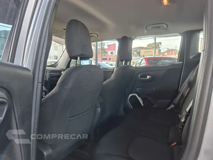 Renegade 1.8 16V Flex Sport 4P Automático