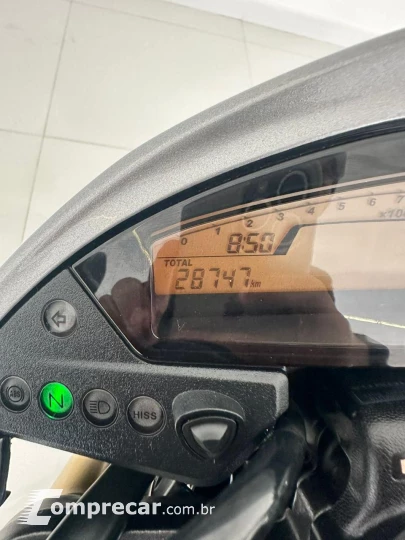 CB 600F HORNET / HONDA