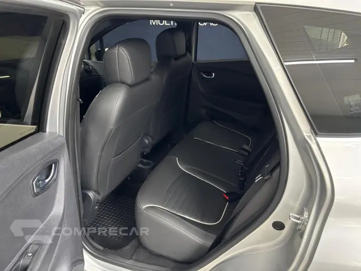 CAPTUR Intense 2.0 16V Flex 5p Aut.