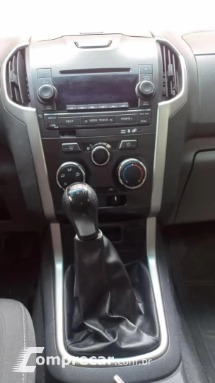S10 2.4 LT 4X2 CD 8V