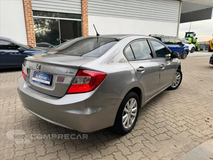 CIVIC 1.8 LXS 16V FLEX 4P MANUAL