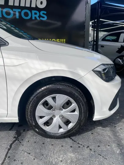 Polo Hatch 1.0 4P MPI TRACK