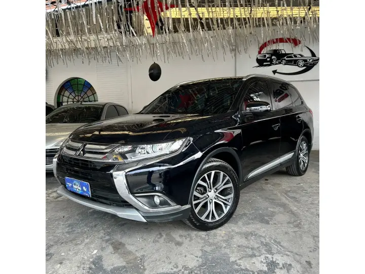 OUTLANDER 2.0 COMFORT 16V GASOLINA 4P AUTOMÁTICO