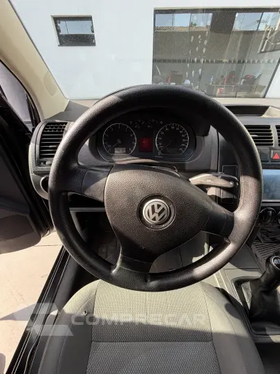 POLO SEDAN 1.6 MI 8V