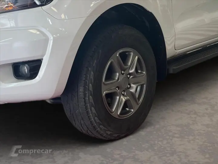 RANGER 2.2 XLS 4X4 CD 16V DIESEL 4P AUTOMÁTICO