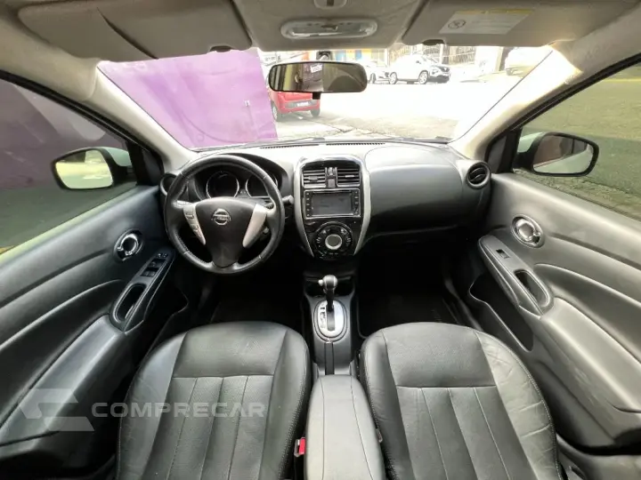 VERSA UNIQUE 1.6 16V FlexStart 4p Aut.