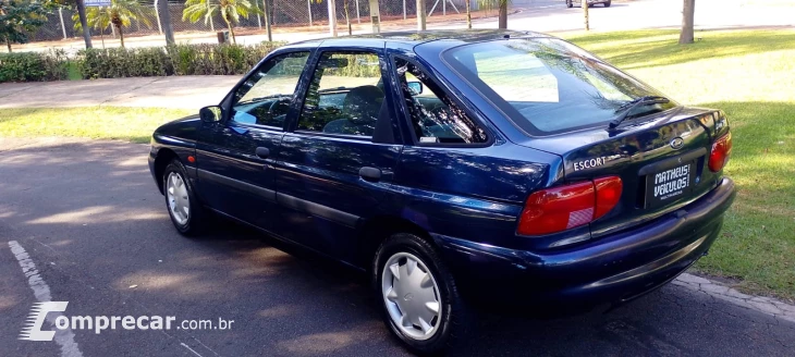 Escort 1.6