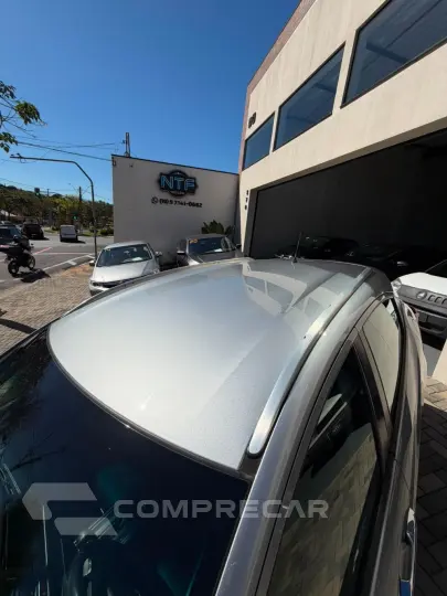 HR-V Touring 1.8 Flexone 16V 5p Aut.