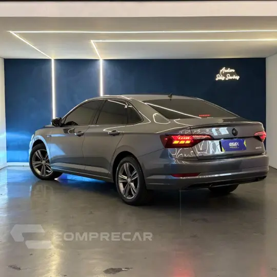 JETTA R-Line 250 TSI 1.4 Flex 16V Aut.