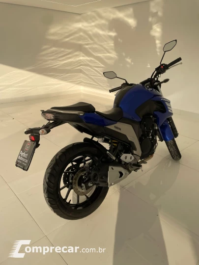 FZ25 FAZER