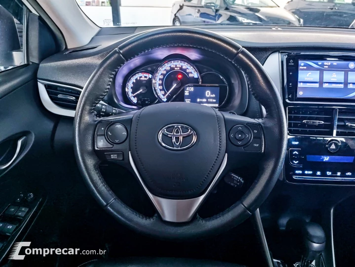 YARIS 1.5 16V Sedan XLS Connect