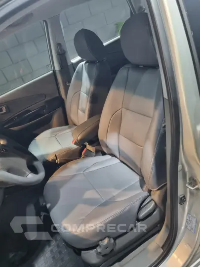 TUCSON 2.0 MPFI GLS 16V 143cv 2WD