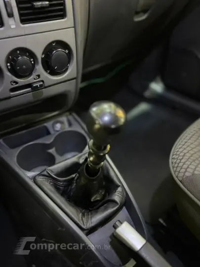 PALIO 1.8 MPI Adventure Locker Weekend 8V