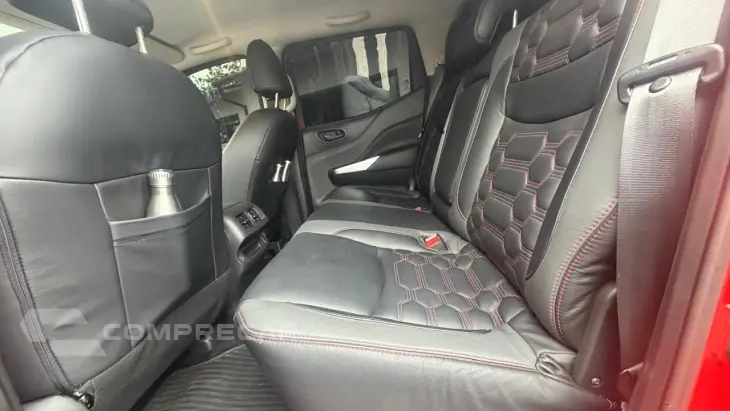 Frontier 2.3 ATTACK CABINE DUPLA 4X4 BI-TURBO DIESEL AUTOMÁT