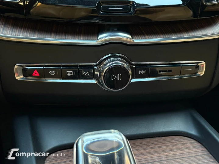 XC60 2.0 T8 Hybrid Inscription AWD Geartronic
