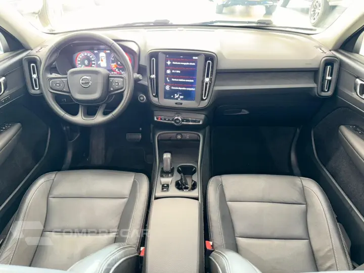 XC40 T4 2.0