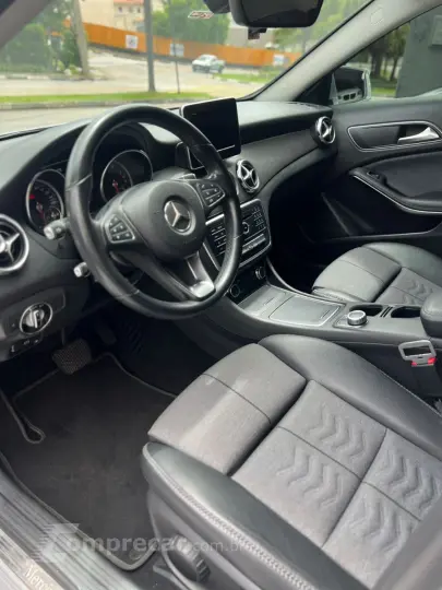 GLA 200 Style 1.6 TB 16V/Flex Aut.