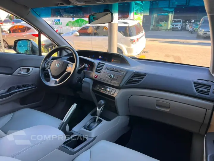 Civic Sedan LXS 1.8/1.8 Flex 16V Aut. 4p