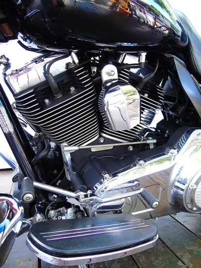 HARLEY-DAVIDSON STREET GLIDE FLHX