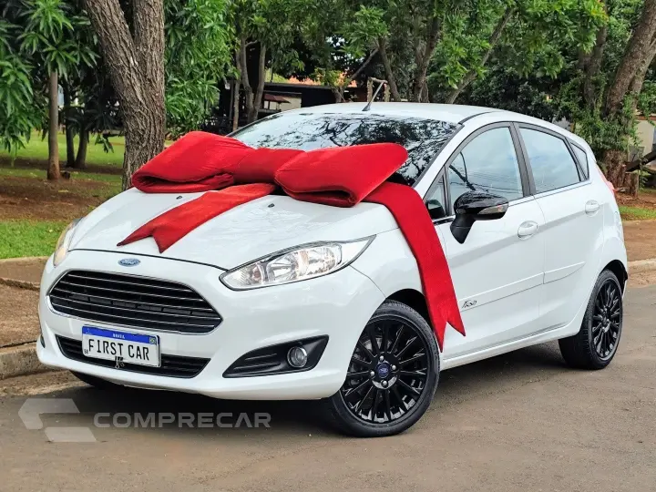 FIESTA 1.6 TITANIUM HATCH 16V FLEX 4P MANUAL