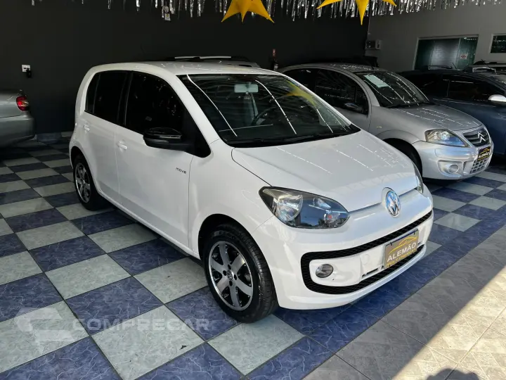 UP 1.0 TSI Move UP 12V