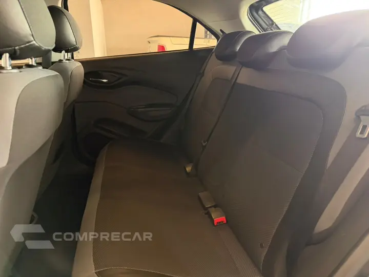ONIX 1.4 MPFI ACTIV 8V FLEX 4P AUTOMÁTICO