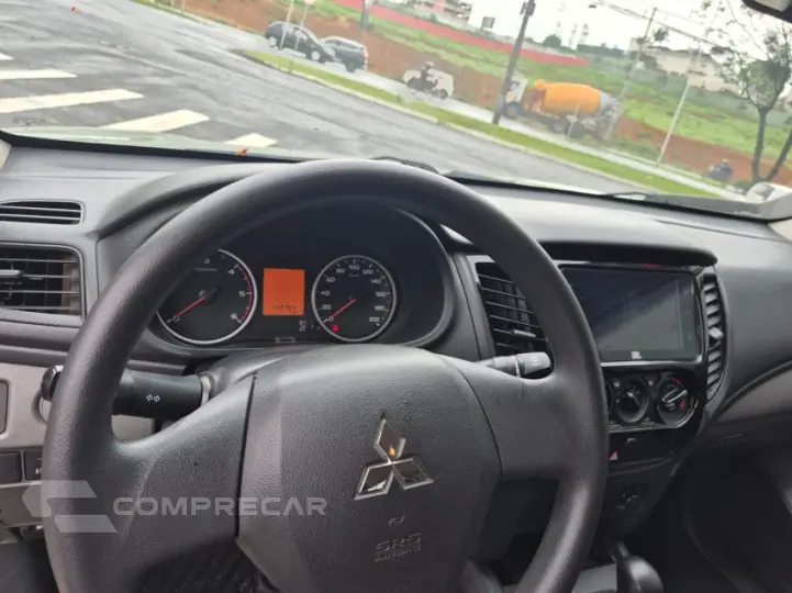 L200 TRITON 2.4 16V Turbo Savana GLS CD 4X4