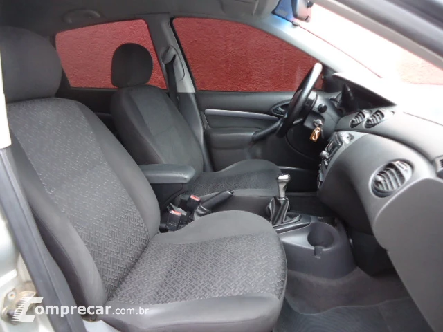FOCUS 1.6 8V