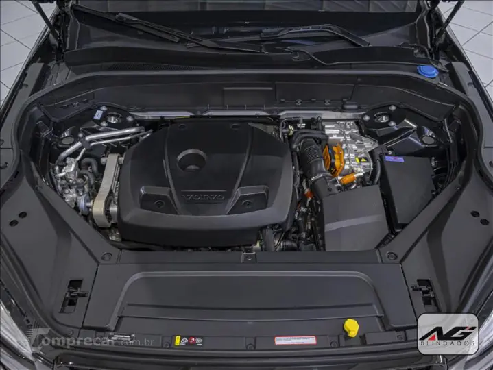 XC90 2.0 T8 Recharge Ultra Dark AWD Geartronic