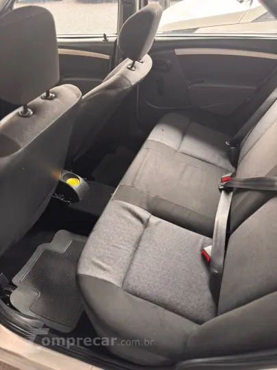 LOGAN Expression Hi-Flex 1.6 8V 4p