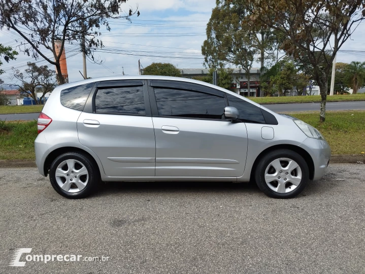 FIT 1.4 LX 16V