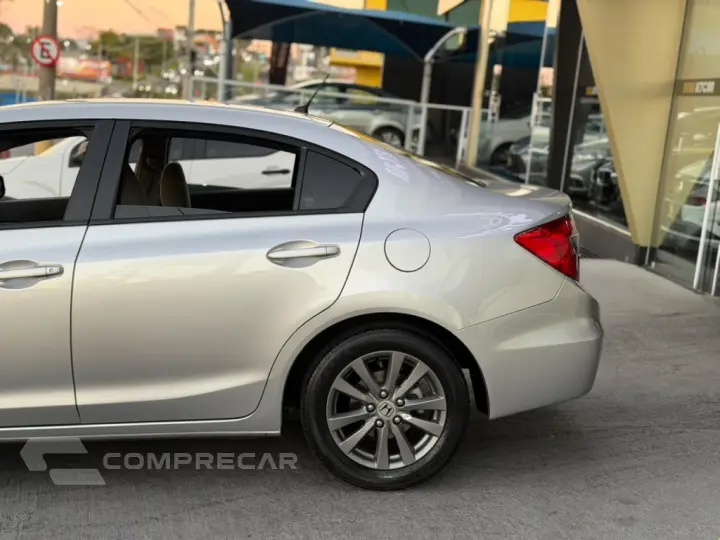 CIVIC 1.8 LXS 16V FLEX 4P AUTOMÁTICO