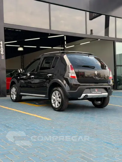 SANDERO STEPWAY Hi-Flex 1.6 16V 5p Aut.