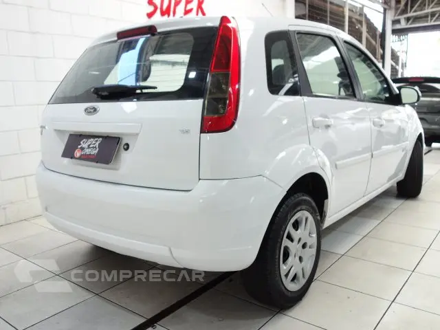 FIESTA HATCH - 1.6 MPI HATCH 8V 4P MANUAL