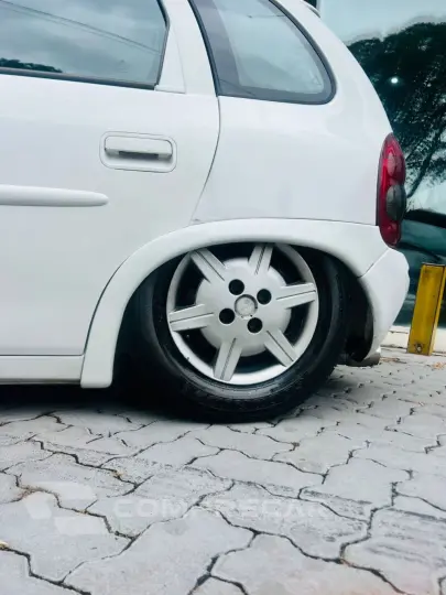 Corsa Super 1.6 MPFI 8v 5p