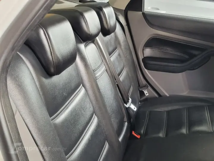 Focus Sedan 2.0 16V/2.0 16V Flex 4p Aut.