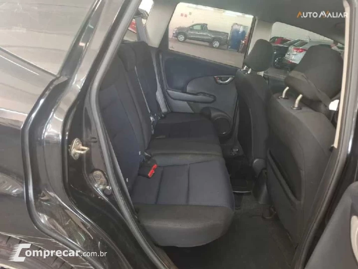 FIT 1.4 LX 16V FLEX 4P AUTOMÁTICO