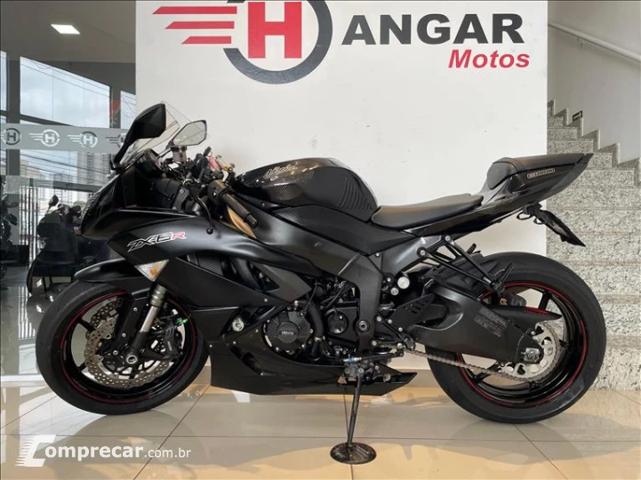 NINJA ZX-6R