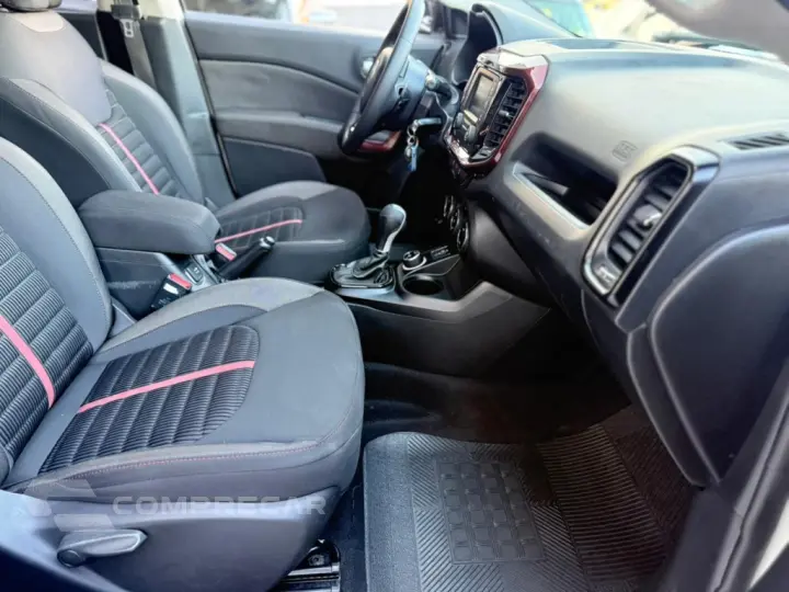 TORO 2.0 16V TURBO DIESEL FREEDOM 4WD AT9