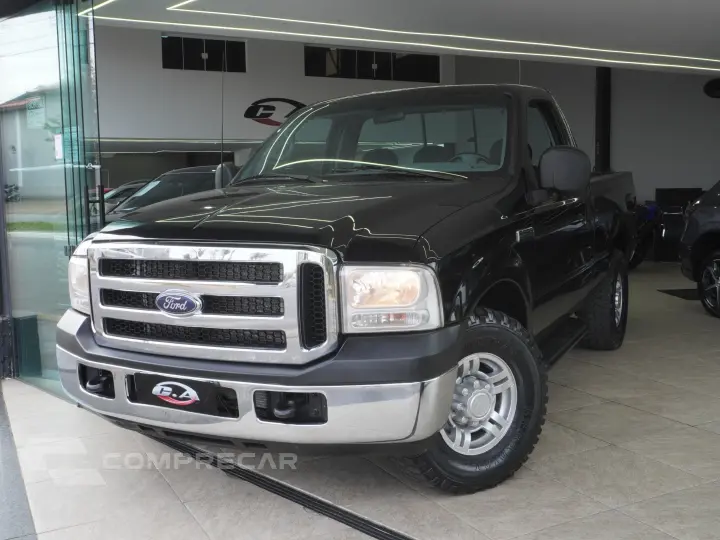 F-250 3.9 XLT 4X2 CS DIESEL 2P MANUAL