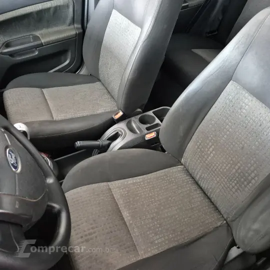Fiesta Sed. 1.6 8V Flex 4p