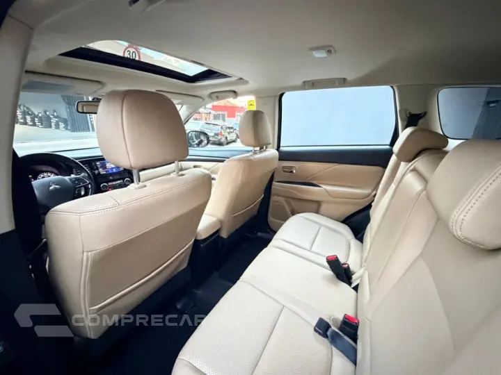 OUTLANDER 3.0 GT 4X4 V6 24V GASOLINA 4P AUTOMÁTICO